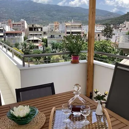 Thea Cozy Apartment