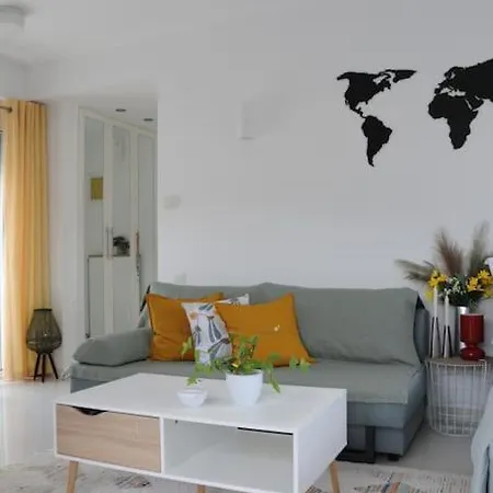 Thea Cozy * Volos